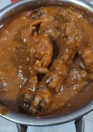 A picture of Butter chicken.