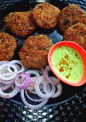 A picture of Raw potato kebabs.