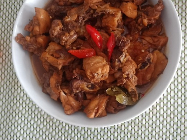 Bagaimana Menyiapkan Ayam kecap pedas manis yang Lezat Sekali