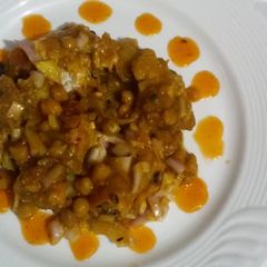 A picture of Chana Tikki.