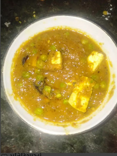 મટર પનીર (Matar Paneer Recipe In Gujarati) રેસીપી મુખ્ય ફોટો