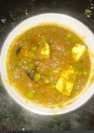 મટર પનીર (Matar Paneer Recipe In Gujarati) રેસીપી મુખ્ય ફોટો