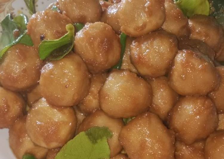 Bakso bumbu kuning Bakso bumbu kuning