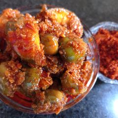 A picture of Gunda Mango Pickle.