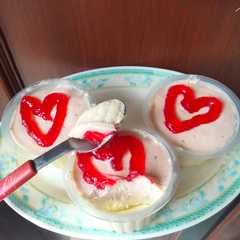 รูปของ Ice cream nasi 🍚🍨🍓