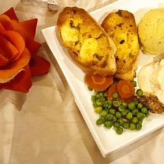 A picture of Tarragon Chicken.