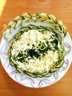 A picture of Sweet Salad Combo.