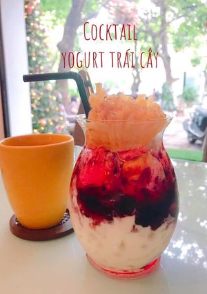 Hình của món Cocktail yogurt trái cây.