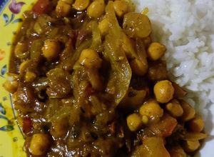 Una foto de Curry de garbanzos - Vegan 🌱 Sin tacc ❌