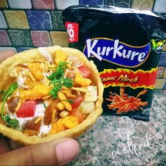 Katori chaat kurukure twist 😋 A picture of Katori chaat kurukure twist 😋.