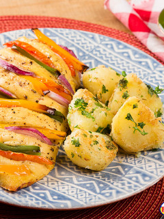 Una foto de Pechugas con Vegetales