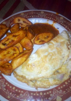 A picture of Eggs with planten.