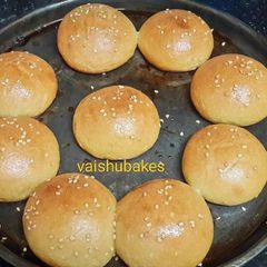 Sesame Buns A picture of Sesame Buns.