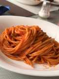 Spaghettis con salsa de tomate 🍝