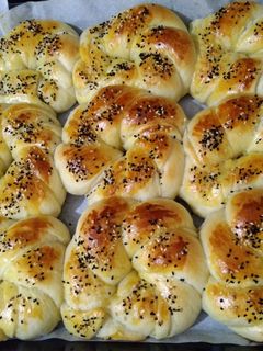 Foto resep Açma/ Roti Sobek ala Turki (Makanan Turki)