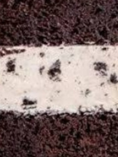 A picture of Simple ice cream cake.