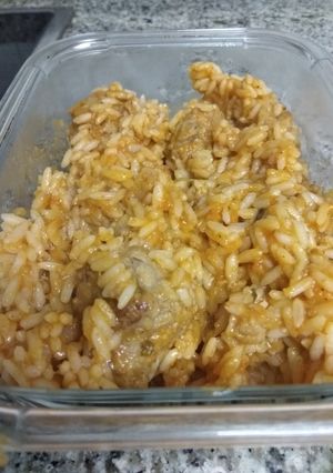 Foto principal de 🍚 Arroz con albóndigas en salsa de tomate