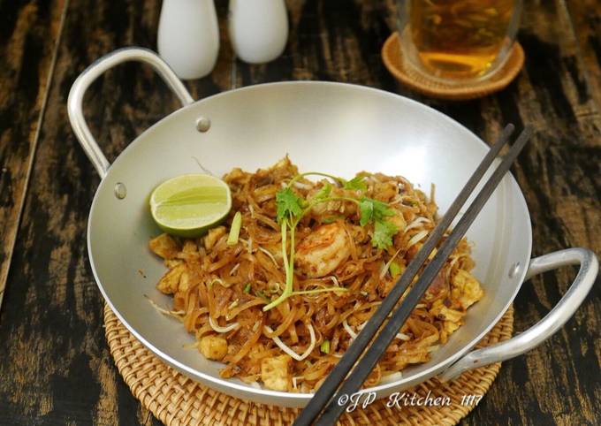 Resep Pad Thai (Kwetiau goreng ala Thailand) oleh JP Kitchen - Cookpad