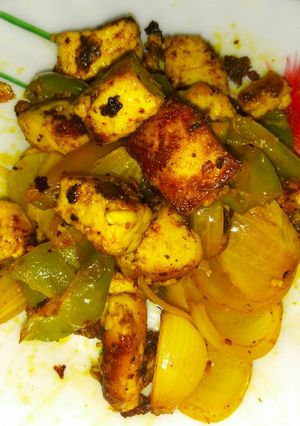 A picture of Tawa paneer Tikka fry.