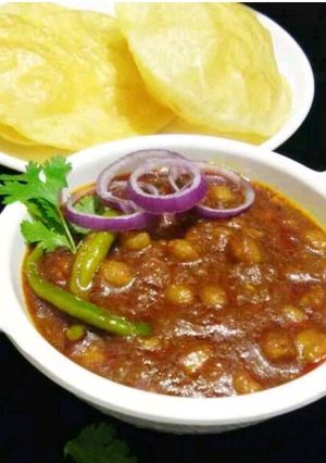અમૃતસરી છોલે ભટુરે રેસીપી મુખ્ય ફોટો