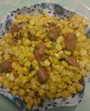 Bắp xào tôm khô, xúc xích