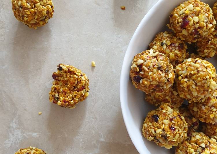 Steps to Make Speedy Turmeric energy balls