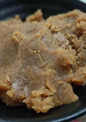 A picture of Aate ka halwa.