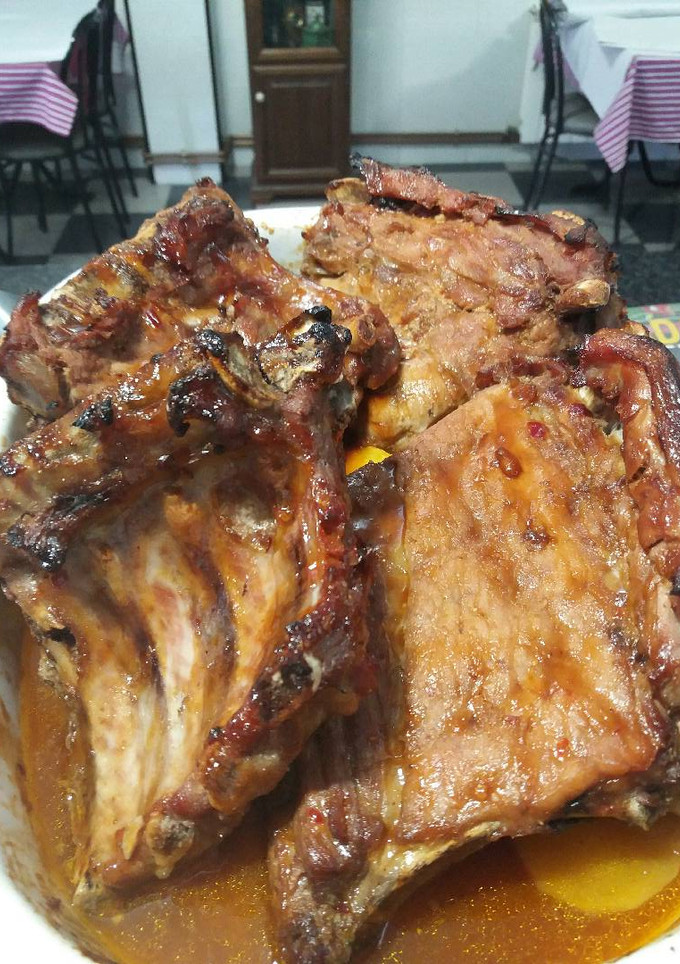 Una foto de Costillas al Whisky con salsa thai