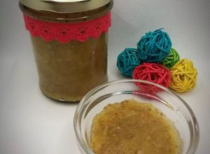 Foto principal de Mermelada de piña casera con mascabado y stevia