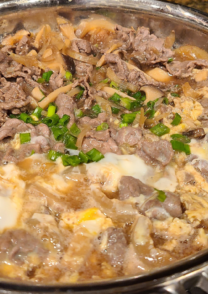 A picture of Gyudon.