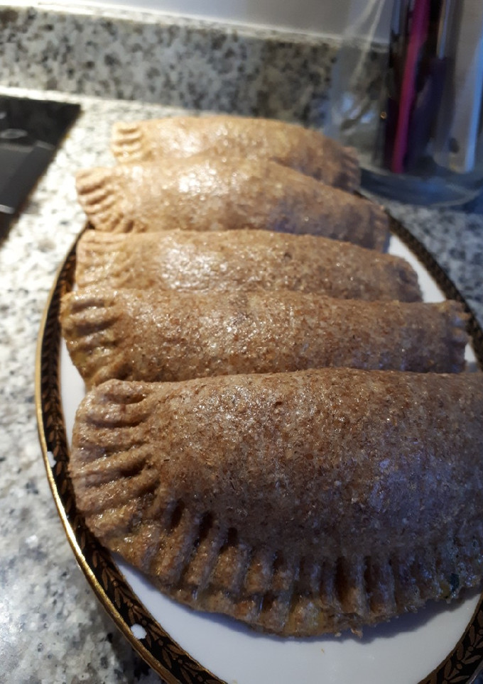 Una foto de Empanadillas integrales de pollo, espinacas y queso
