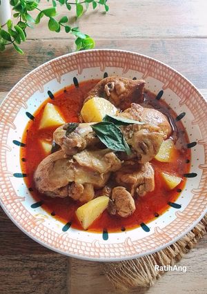 Foto resep Gulai Ayam Kentang