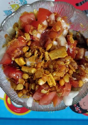A picture of Quick "store cupboard" Chaat (Indian salad).