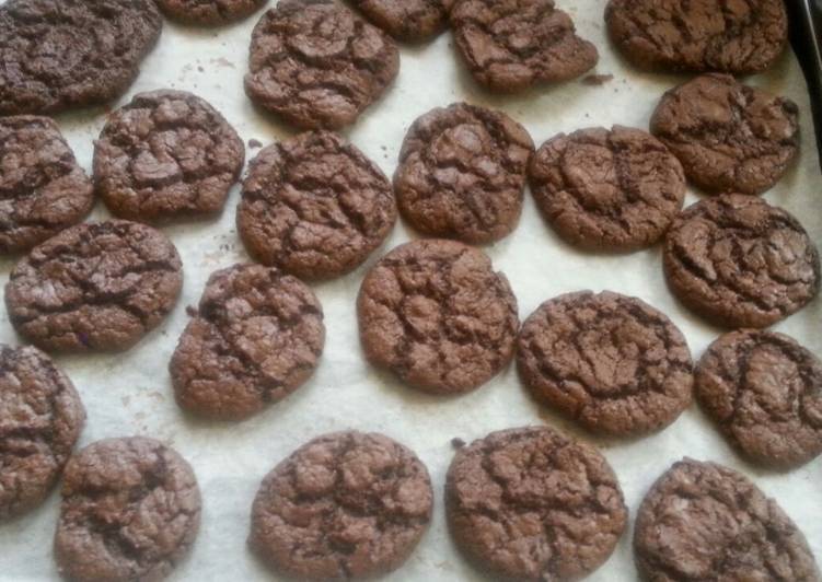 Simple Way to Prepare Favorite Chocolate cookies