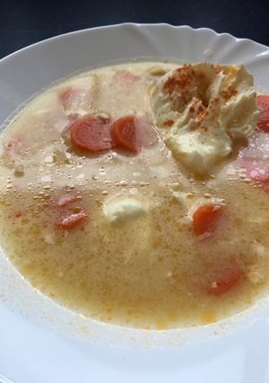 Savanyú krumplileves tojással recept fotója