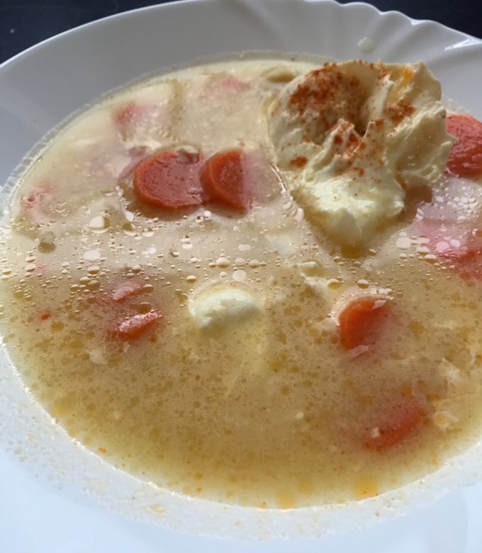 Savanyú krumplileves tojással recept fotója