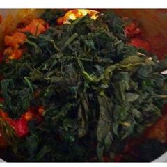 A picture of Efo riro.