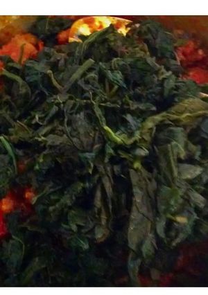A picture of Efo riro.