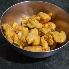 A picture of Gobhi pkode.