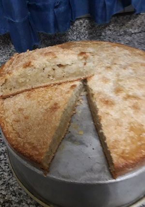 Una foto de Torta esponjosa de coco