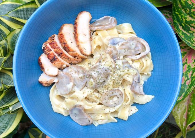 Resep 53 Creamy Mushroom Pasta With Grilled Chicken Oleh Irra Octavia