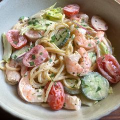 A picture of Prawn Spaghetti Salad.
