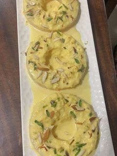 ब्रेड रसमलाई (Bread rasmalai) रेसिपी मुख्य फोटो
