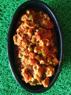 પનીર ભુરજી (Paneer Bhurji Recipe In Gujarati) રેસીપી મુખ્ય ફોટો