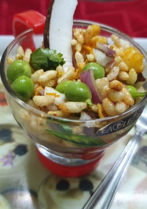 A picture of Green Peas Jhalmuri.