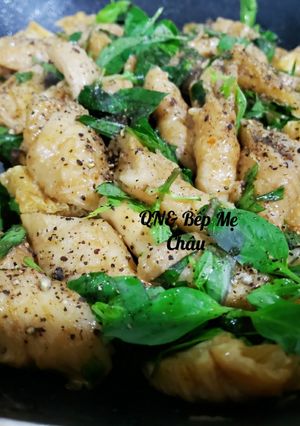 Hình của món Nấm đùi gà, mì căn kho lá quế.