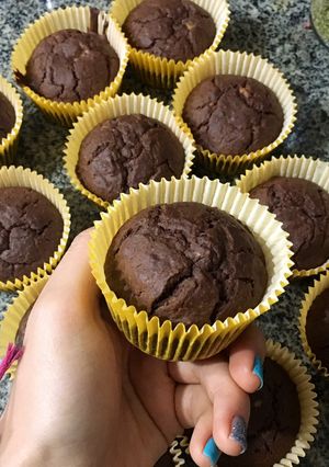Una foto de Muffins de banana y chocolate 🍫|🍌 Receta Saludable
