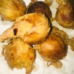 A picture of Yam balls.