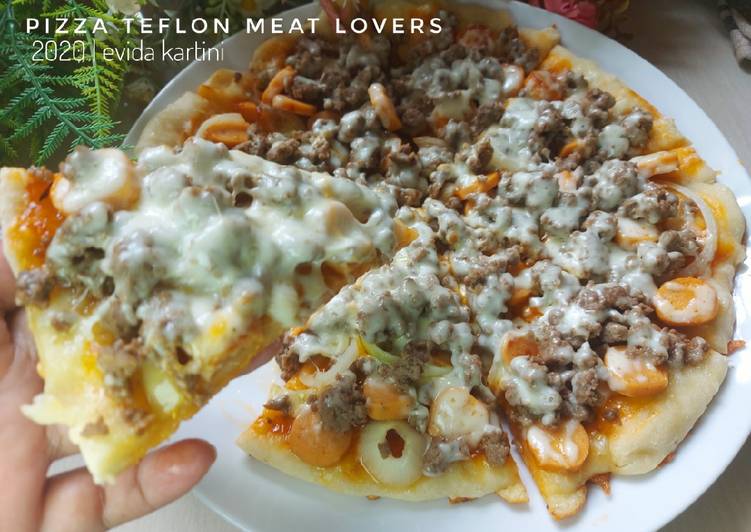 Cara Gampang Menyiapkan Pizza Teflon Meat Lovers yang Lezat