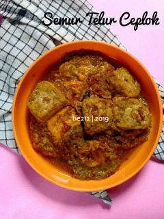Foto resep Semur Telur Ceplok dan Tahu